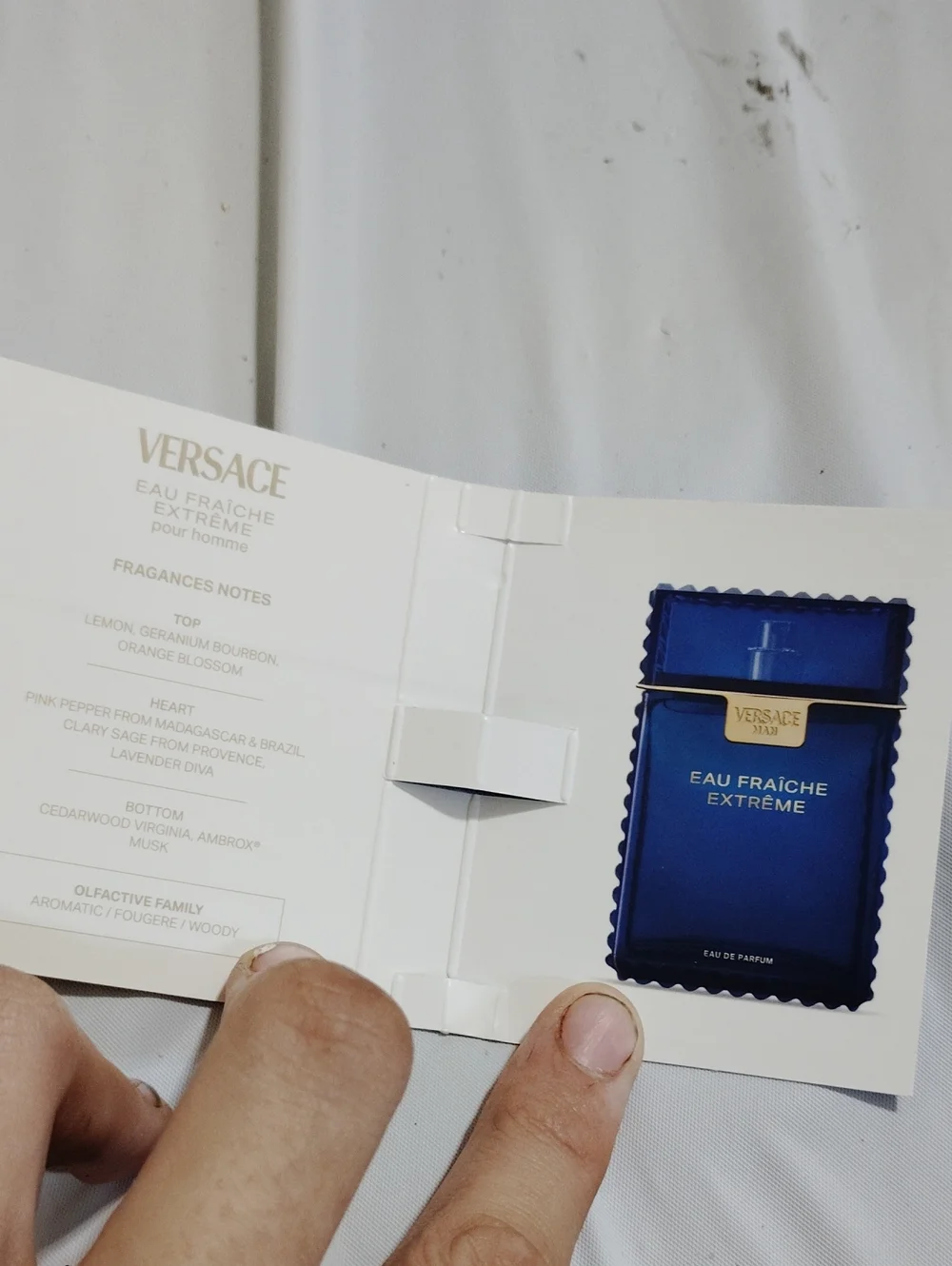 Versace Eau Fraîche Extrême Pour Homme Sample Card - Navy & Gold CARD ONLY